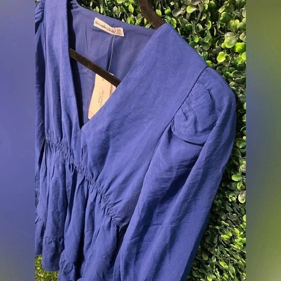 NWT - Abercrombie & Fitch Long-Sleeve Babydoll Ruffle Mini Dress - Size XXS - Picture 5 of 9